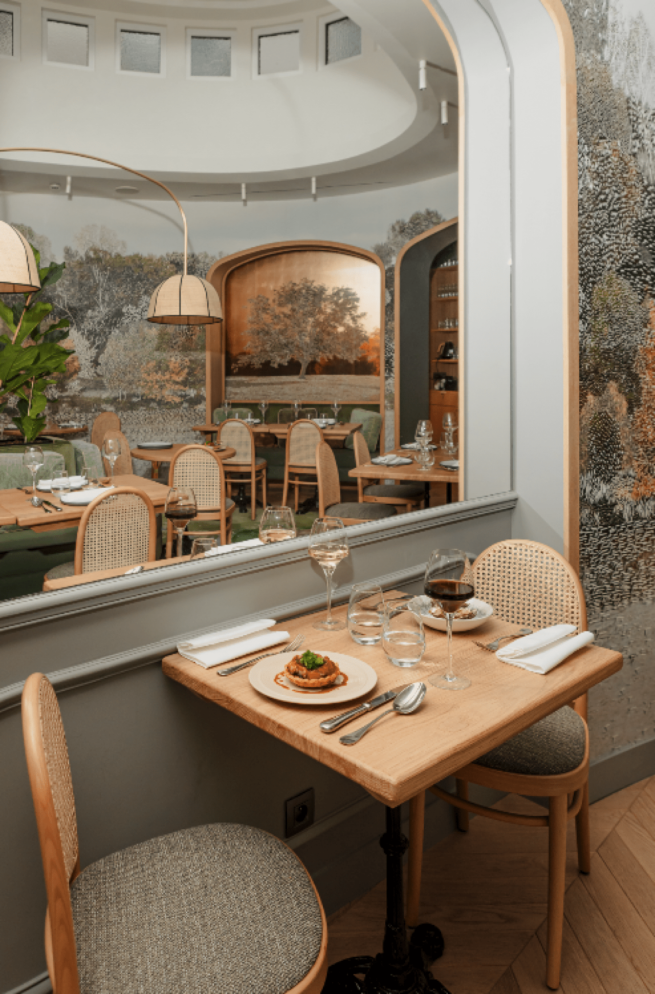 Restaurant Le Serpentine - Miss Fuller